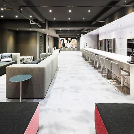 The Holland Hotel By Simplissimmo Montreal Ngoại thất bức ảnh