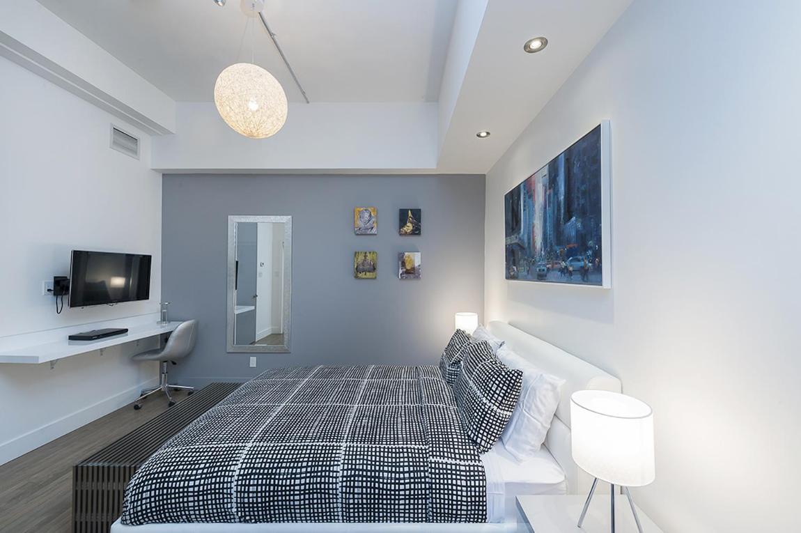 The Holland Hotel By Simplissimmo Montreal Ngoại thất bức ảnh