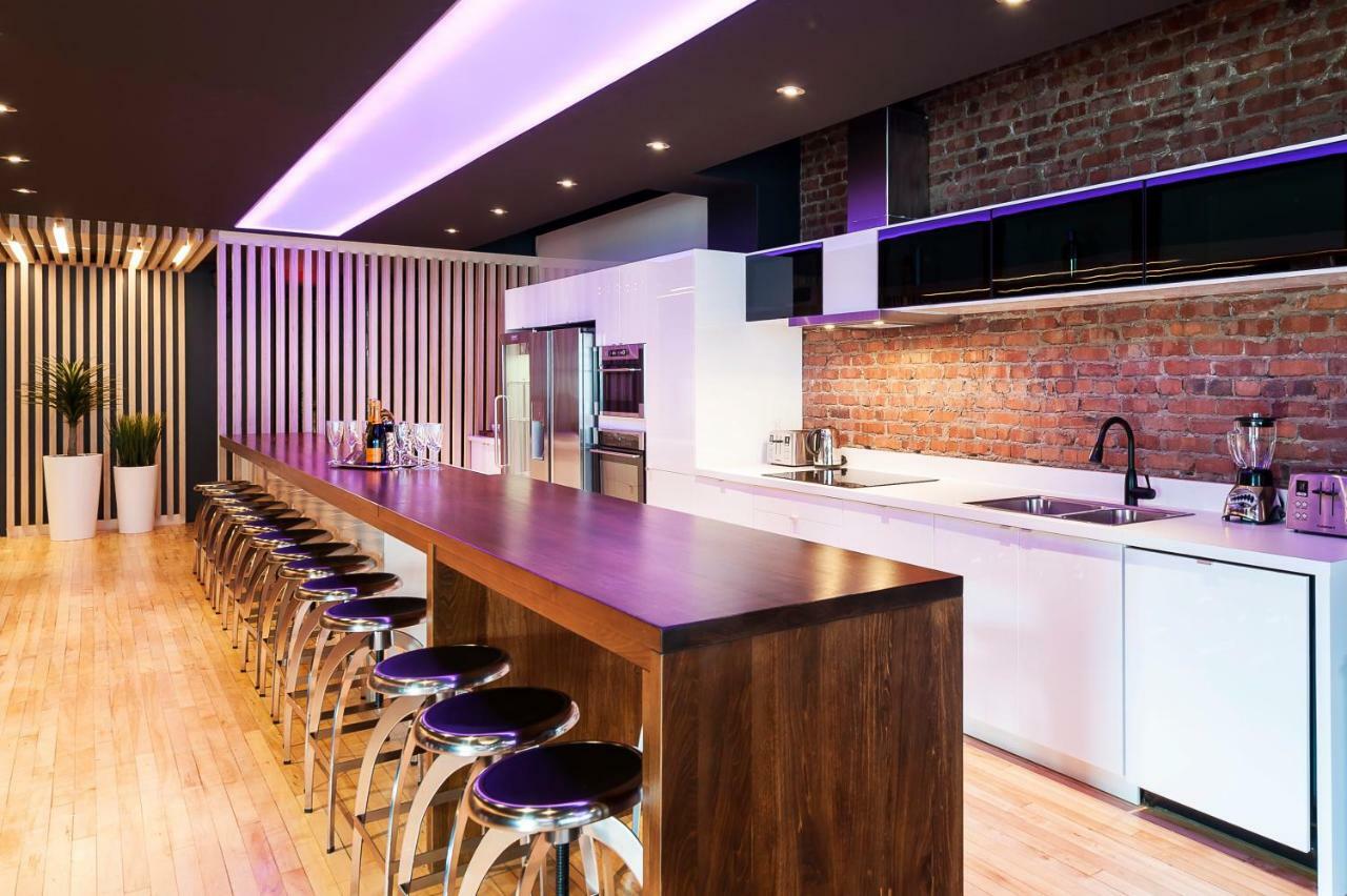 The Holland Hotel By Simplissimmo Montreal Ngoại thất bức ảnh