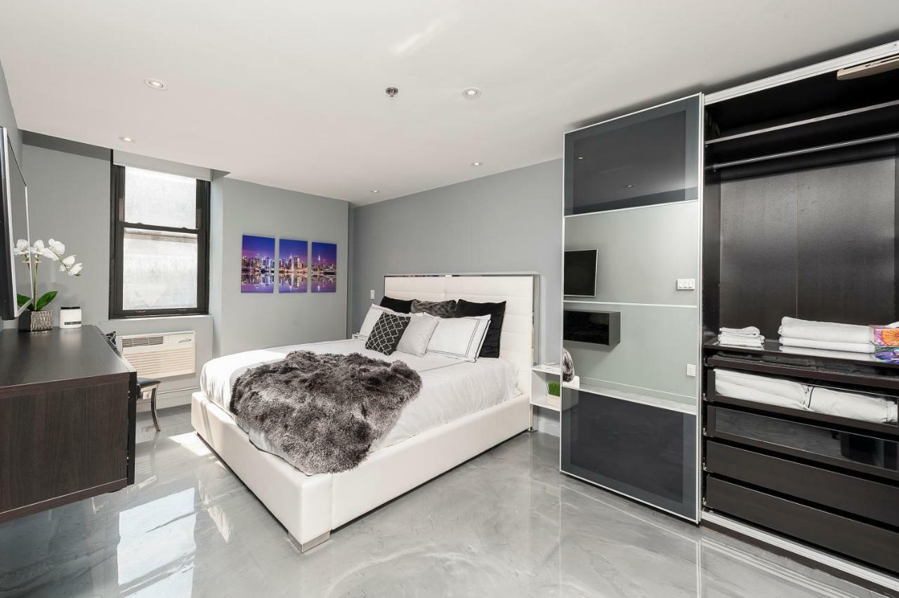 The Holland Hotel By Simplissimmo Montreal Ngoại thất bức ảnh